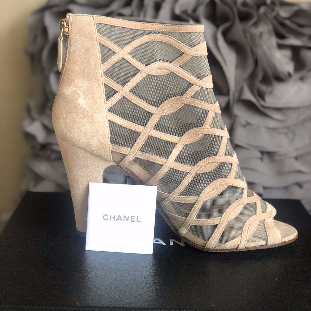 Suede Calfskin/Mesh Booties